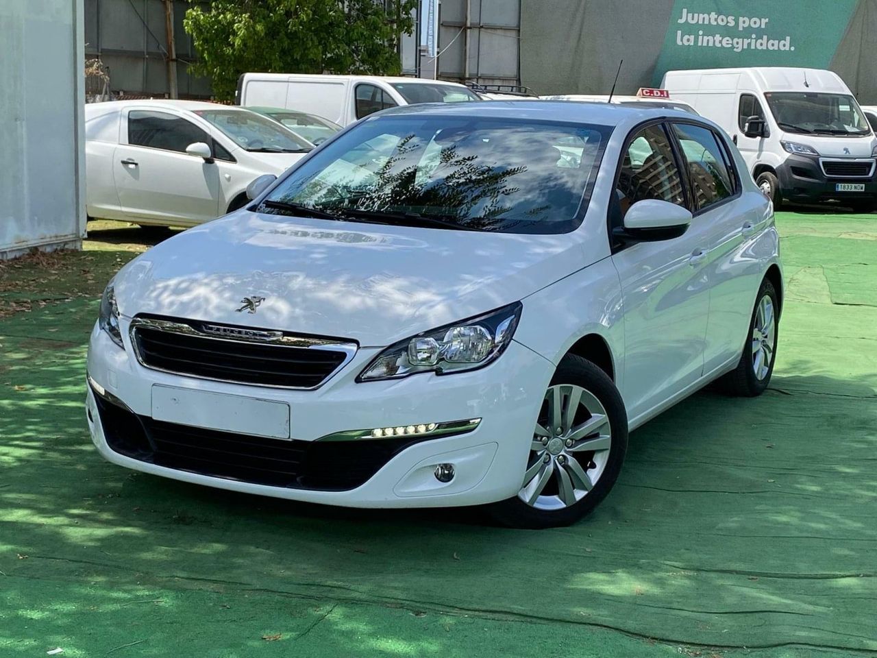 Peugeot 308 1.2 110CV - Foto 5