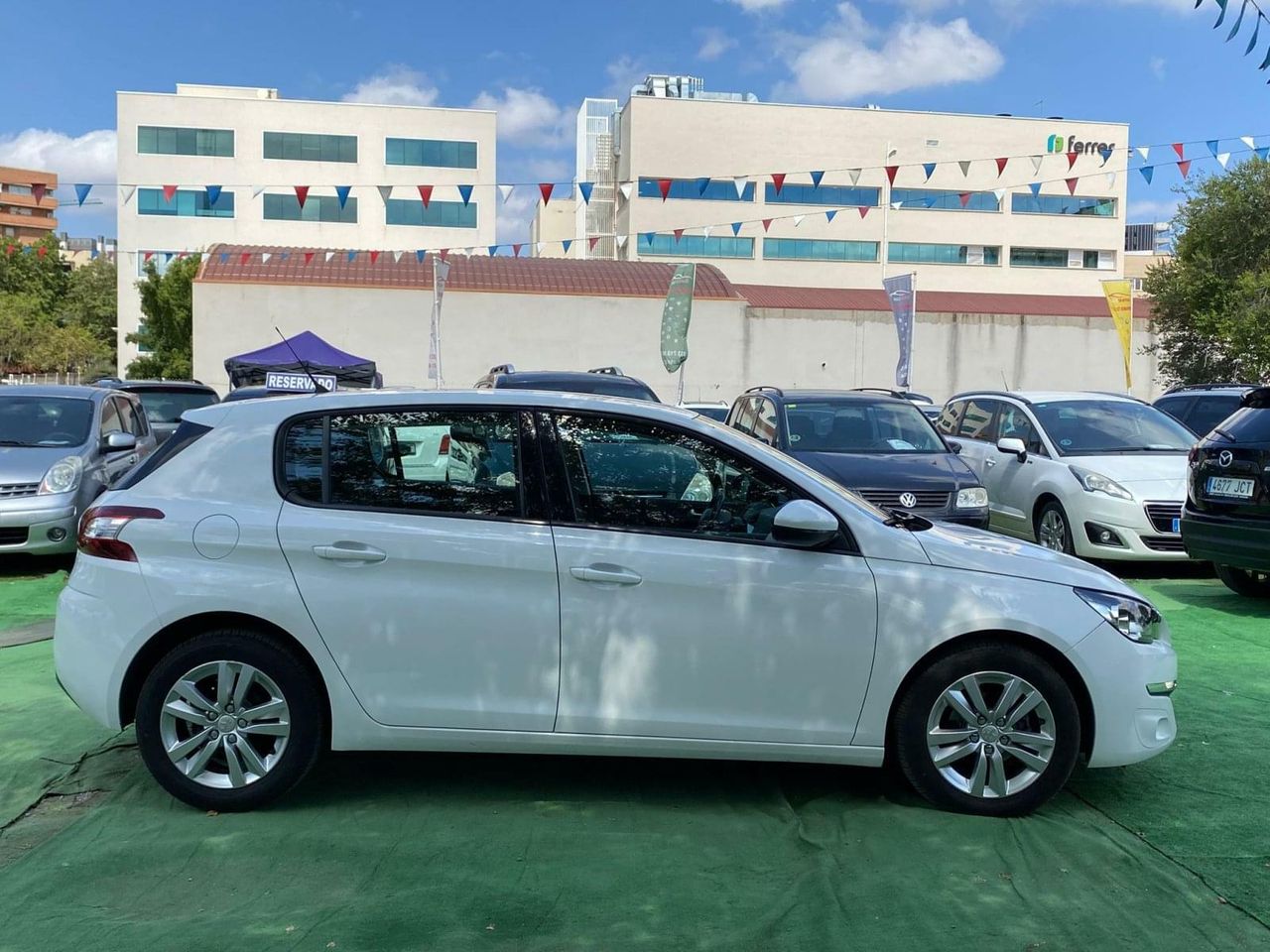 Peugeot 308 1.2 110CV - Foto 6