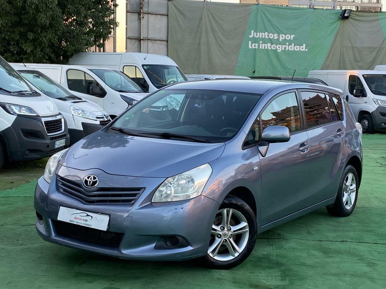 toyota verso 2009 /