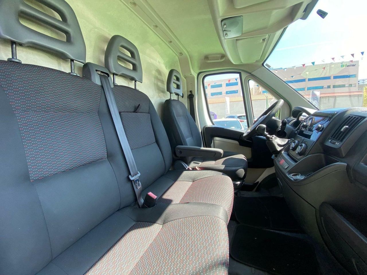 Citroën Jumper 2.2 110CV - Foto 36