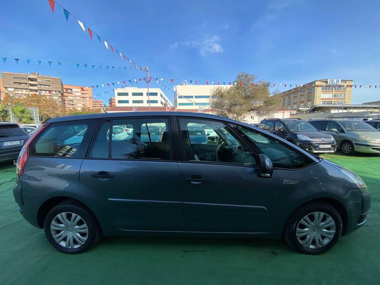 Citroën C4 Picasso 1.6 120CV - Foto 5