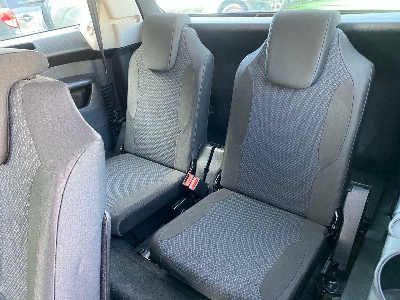 Citroën C4 Picasso 1.6 120CV - Foto 17