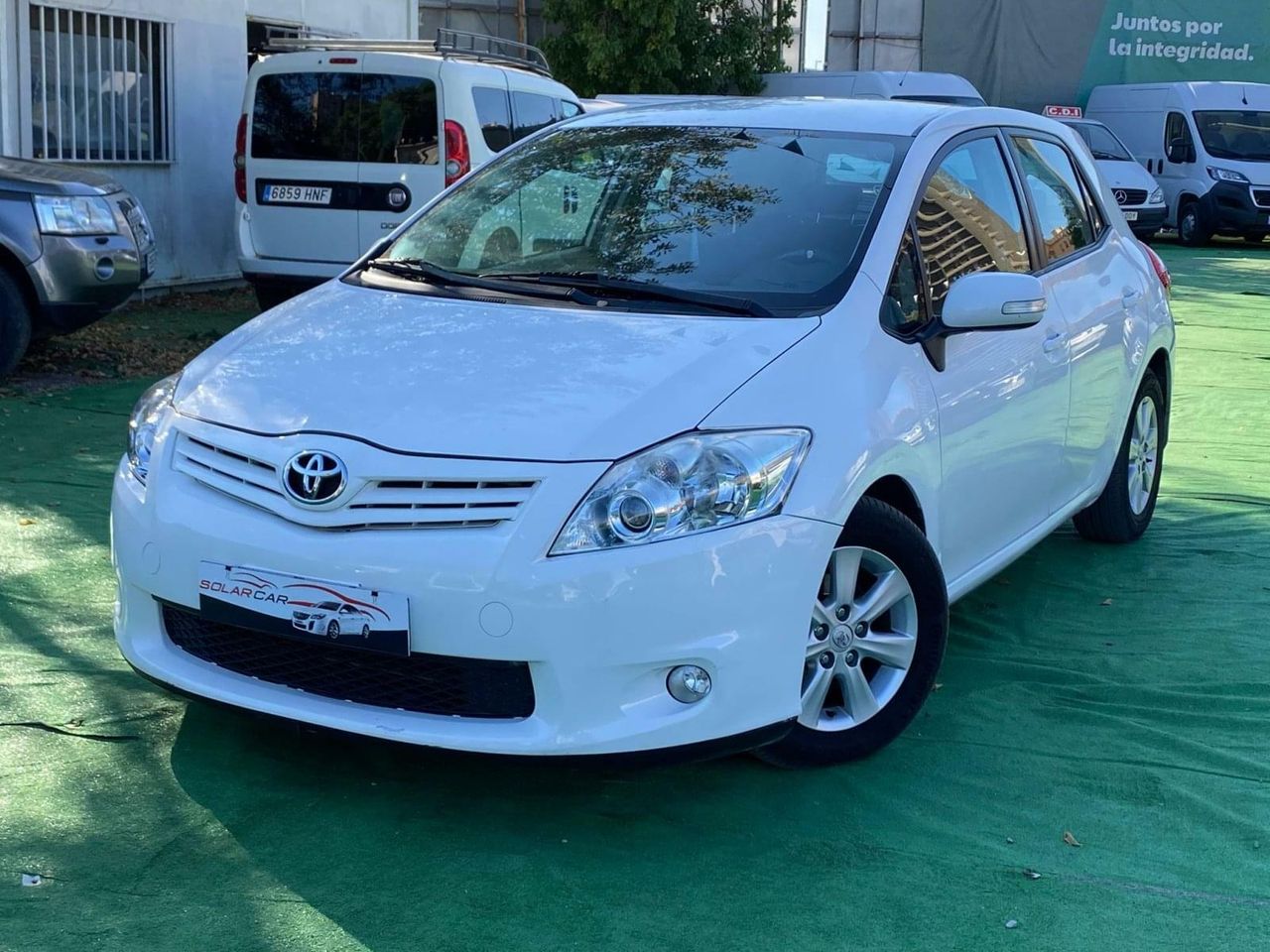 Toyota Auris 1.4 90CV - Foto 24