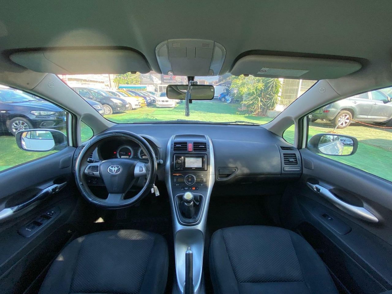 Toyota Auris 1.4 90CV - Foto 17