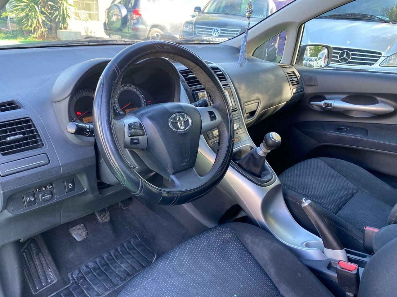 Toyota Auris 1.4 90CV - Foto 31