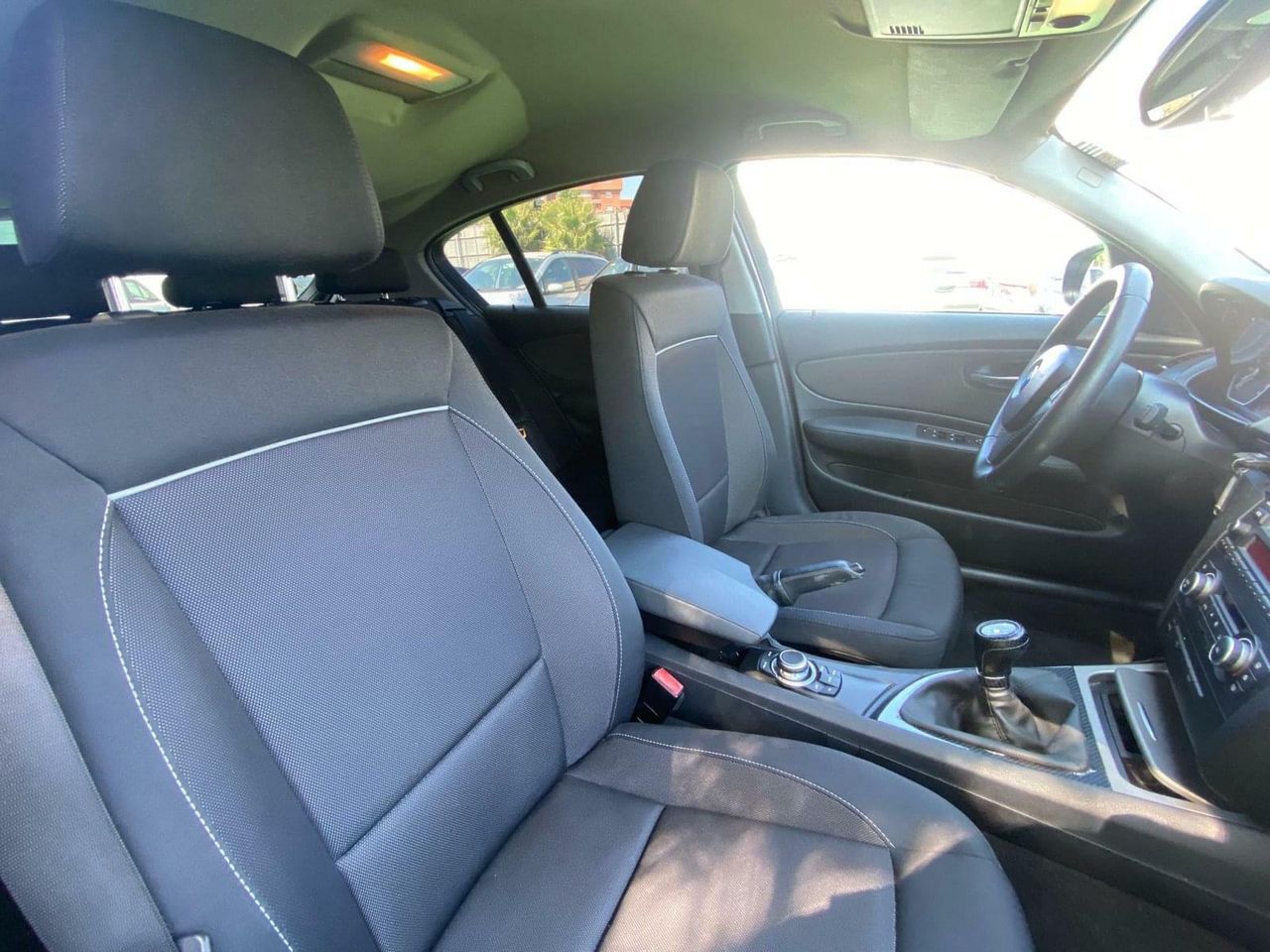 BMW Serie 1 2.0 116CV SPORT - Foto 14