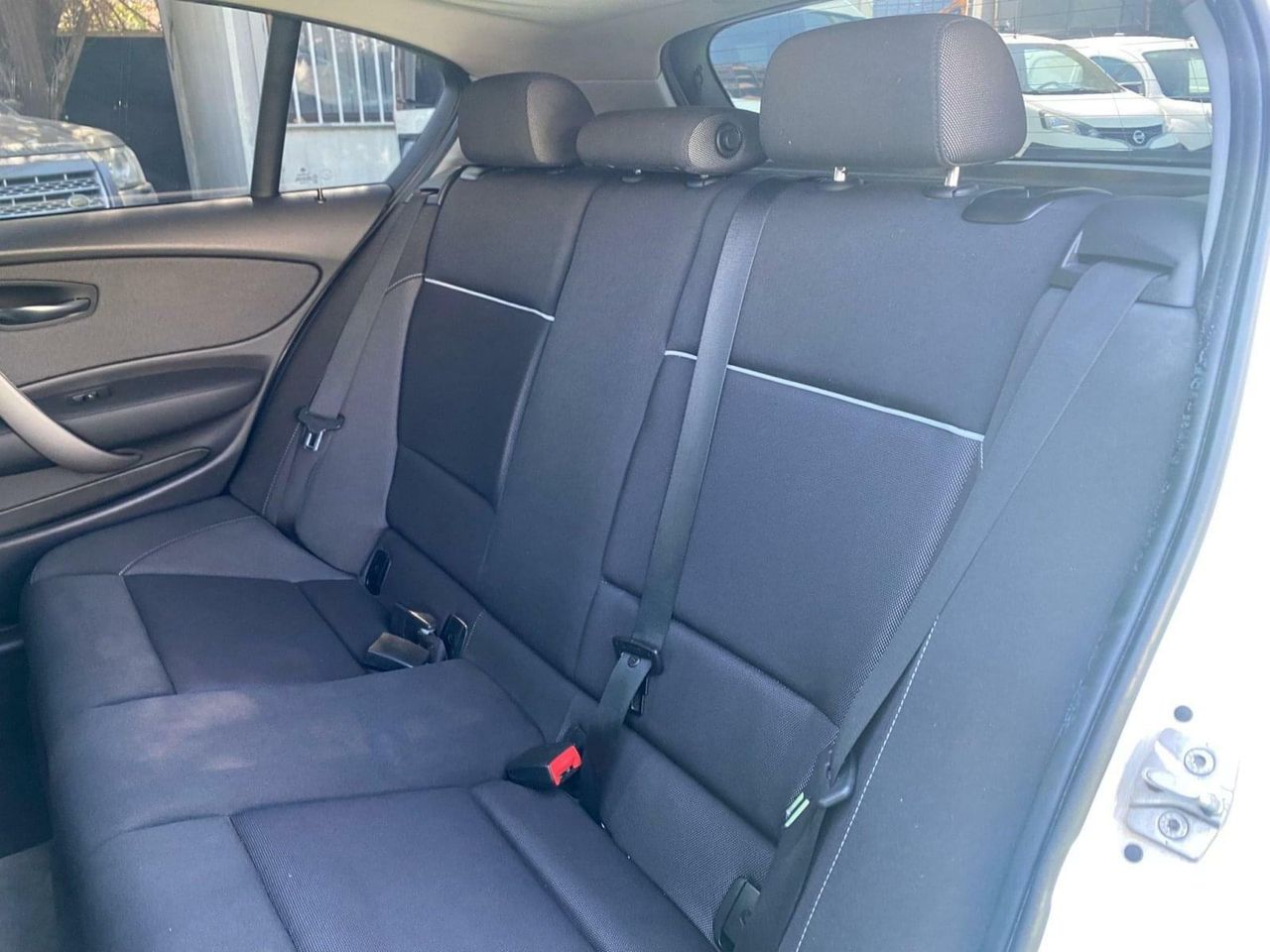 BMW Serie 1 2.0 116CV SPORT - Foto 22