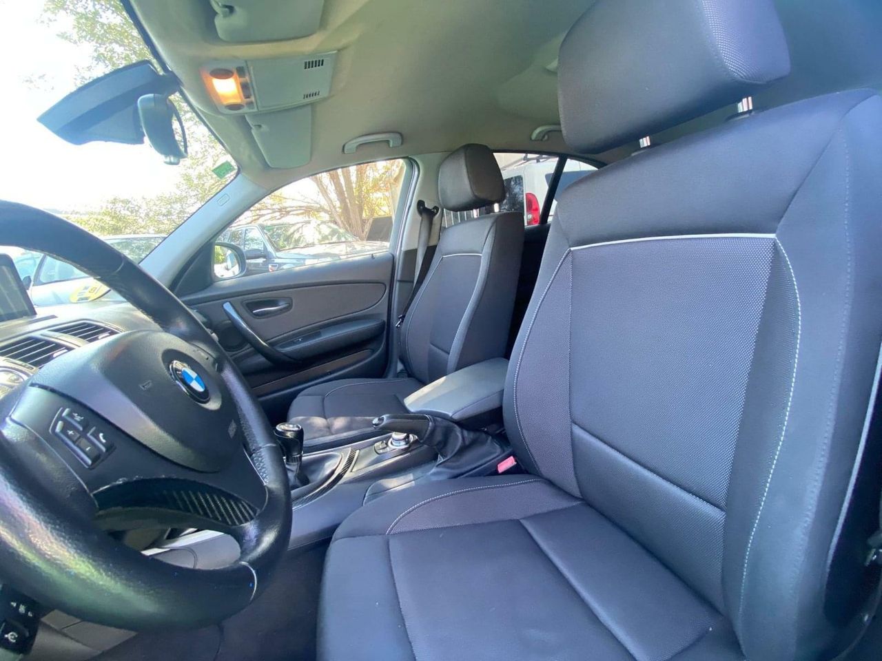 BMW Serie 1 2.0 116CV SPORT - Foto 10