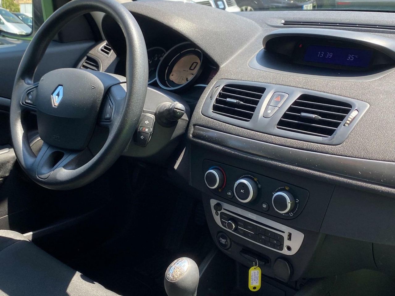 Renault Megane 1.2 115CV - Foto 12