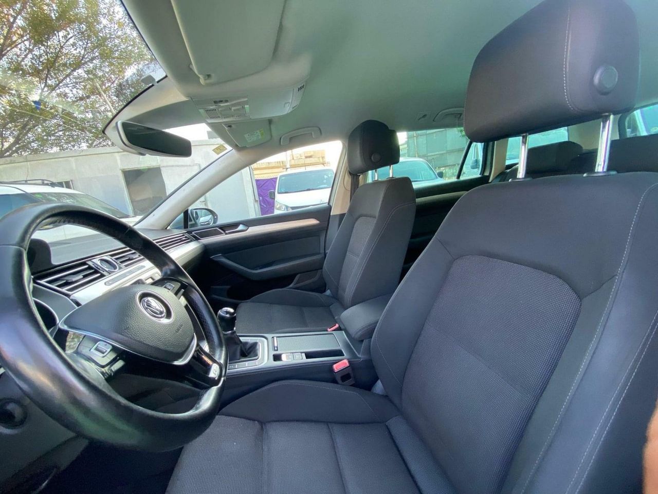 Volkswagen Passat 2.0 150CV - Foto 35