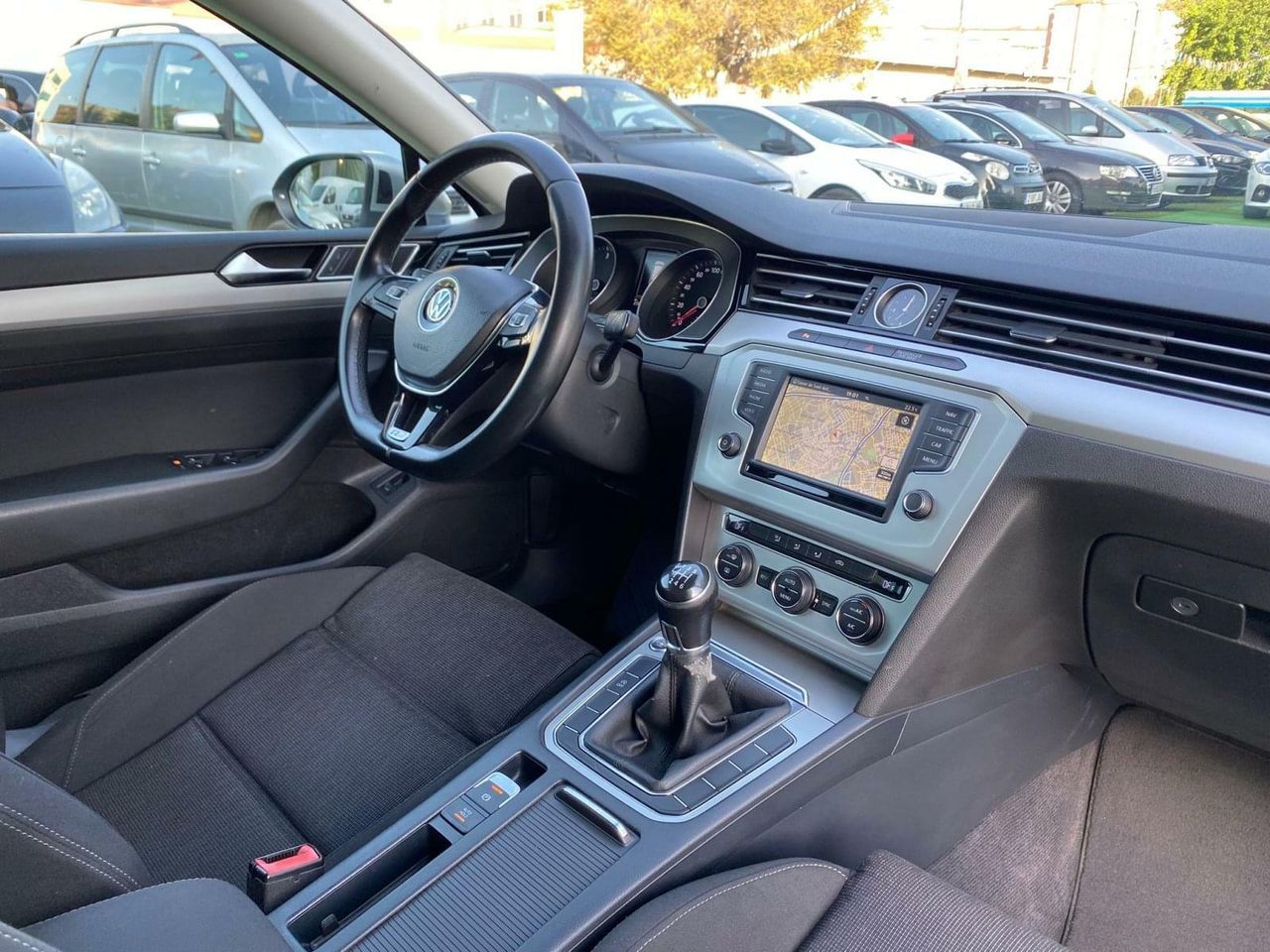 Volkswagen Passat 2.0 150CV - Foto 12