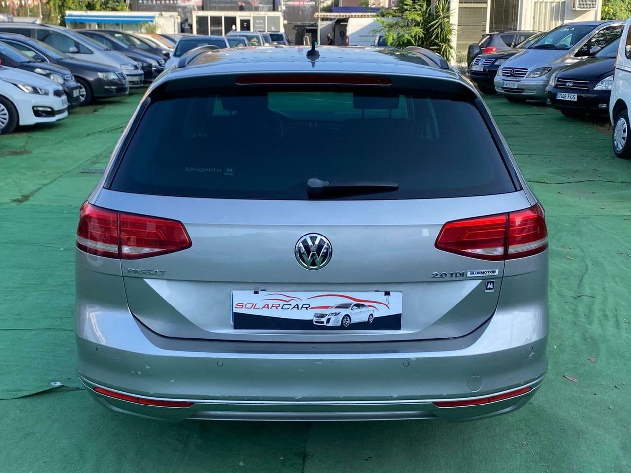 Volkswagen Passat 2.0 150CV - Foto 26