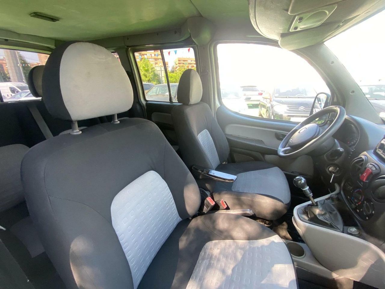 Fiat Doblò 1.9 105CV - Foto 34