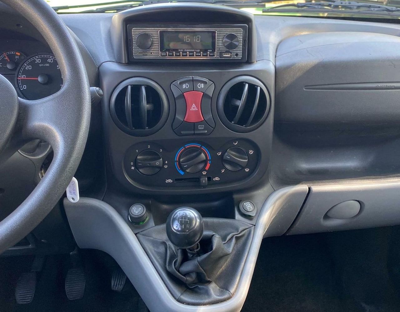 Fiat Doblò 1.9 105CV - Foto 35