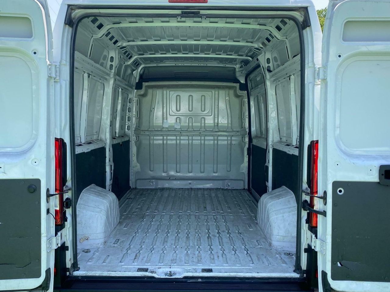 Peugeot Boxer 2.2 140CV 335 L2 H2 BHDI - Foto 42