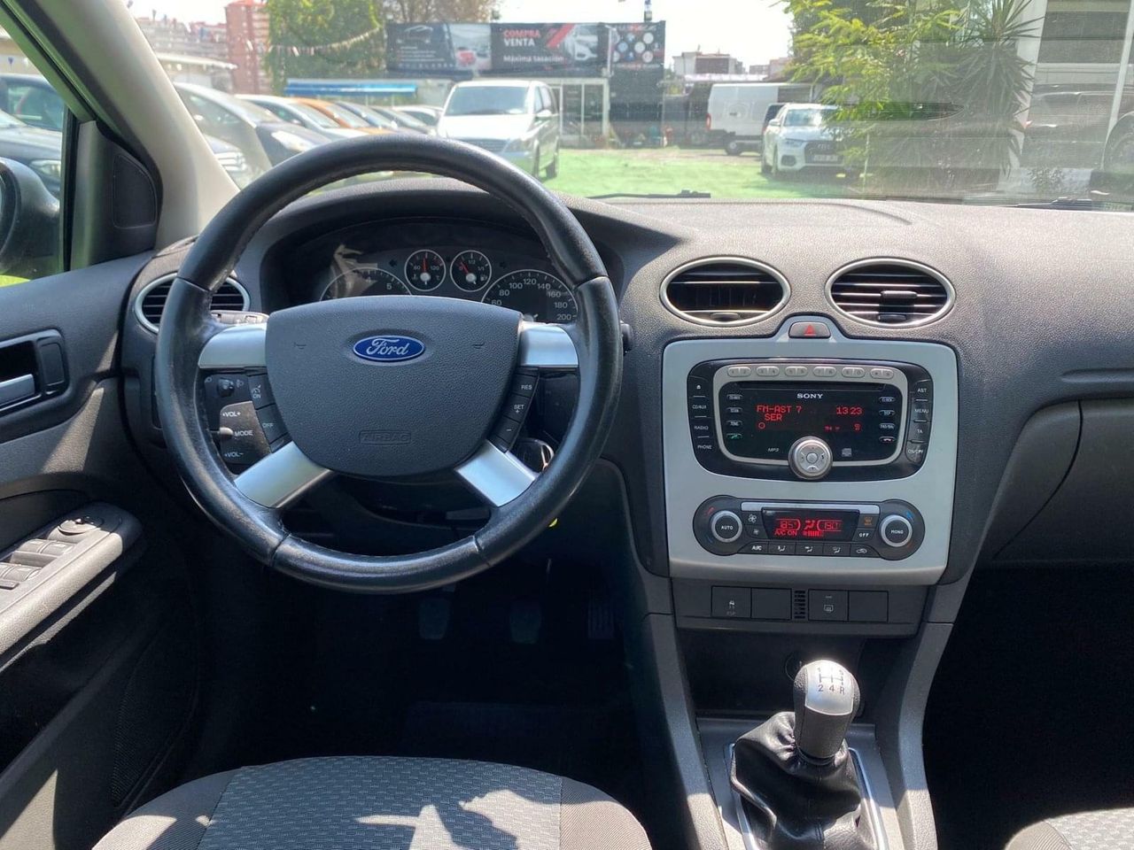 Ford Focus 1.6 101CV - Foto 36