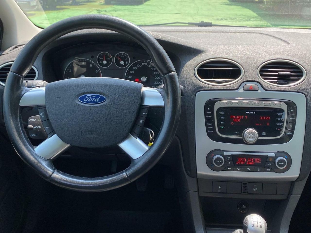 Ford Focus 1.6 101CV - Foto 37