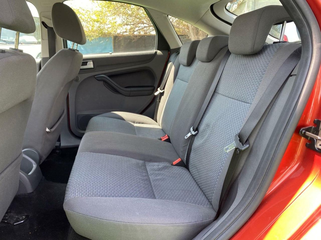 Ford Focus 1.6 101CV - Foto 41