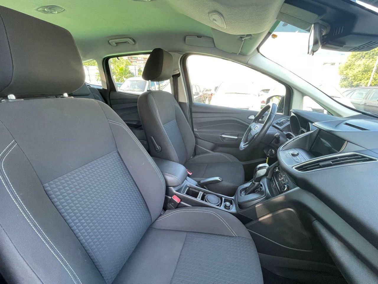 Ford C Max 1.5 120CV - Foto 36