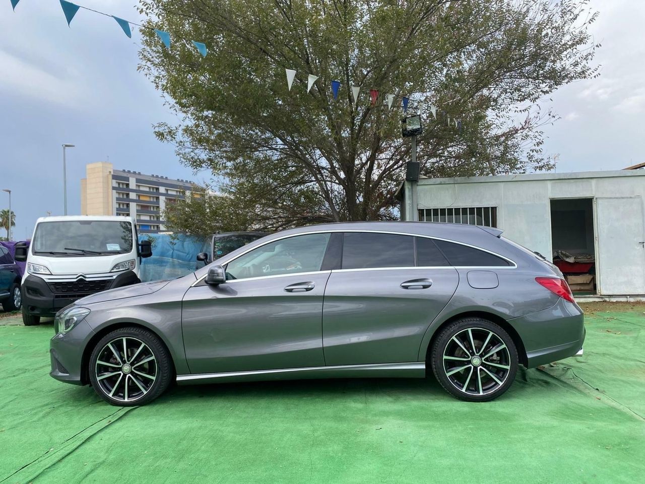 Mercedes CLA 200 D SHOOTING BRAKE  2.2 136CV - Foto 7