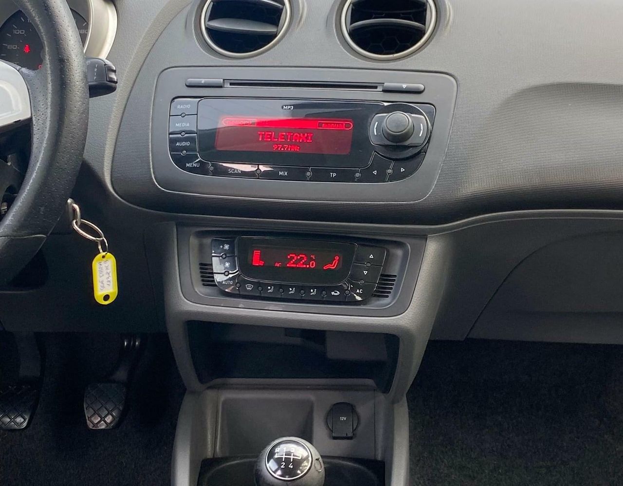 Seat Ibiza 1.6 105CV - Foto 38