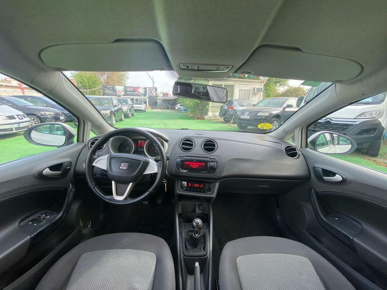 Seat Ibiza 1.6 105CV - Foto 18