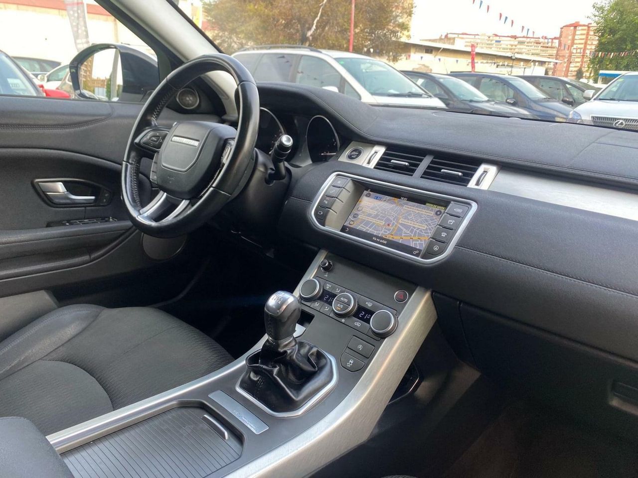 Land-Rover Range Rover Evoque 2.0 150CV - Foto 35