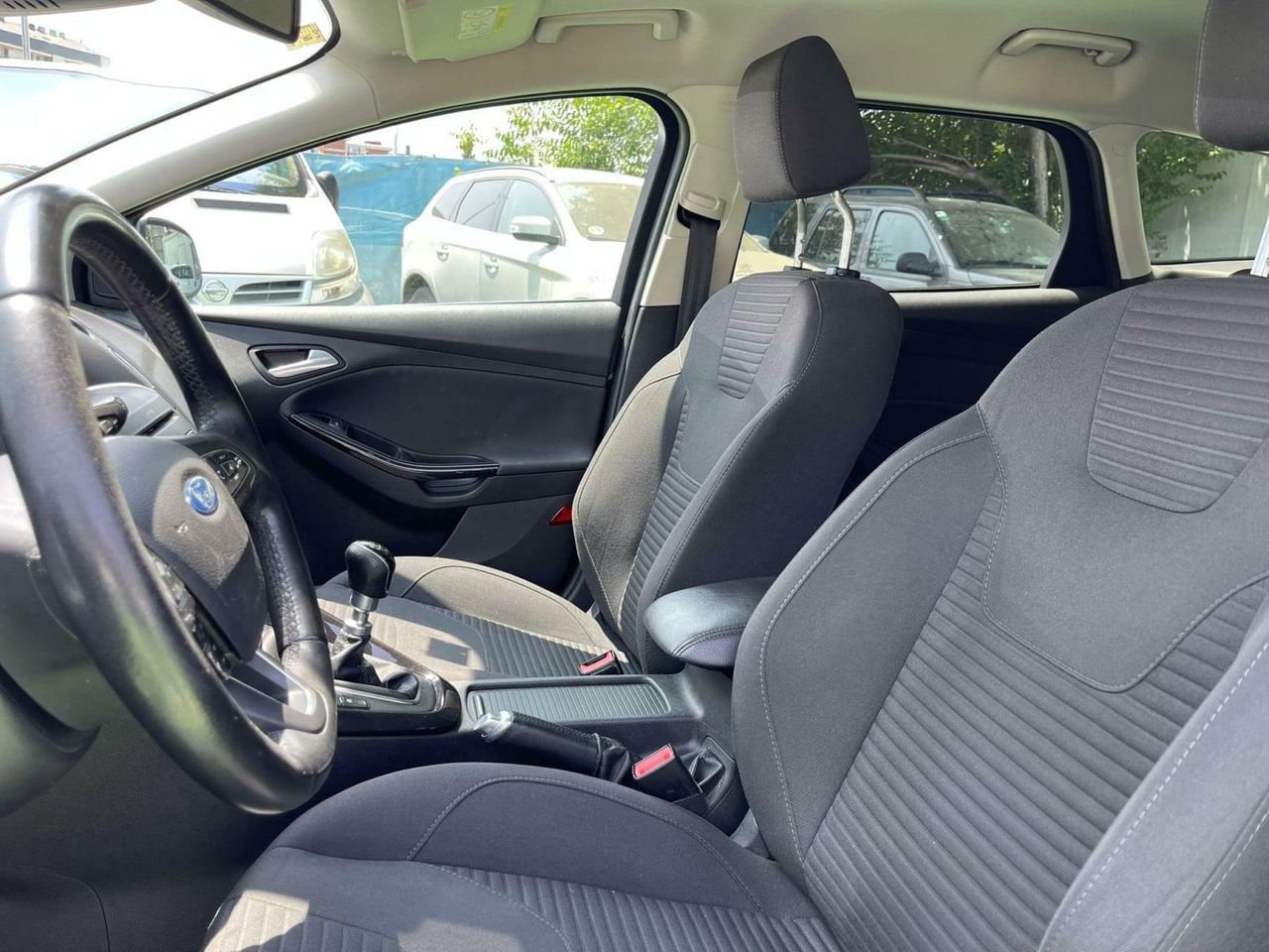 Ford Focus 1.0 125CV - Foto 9