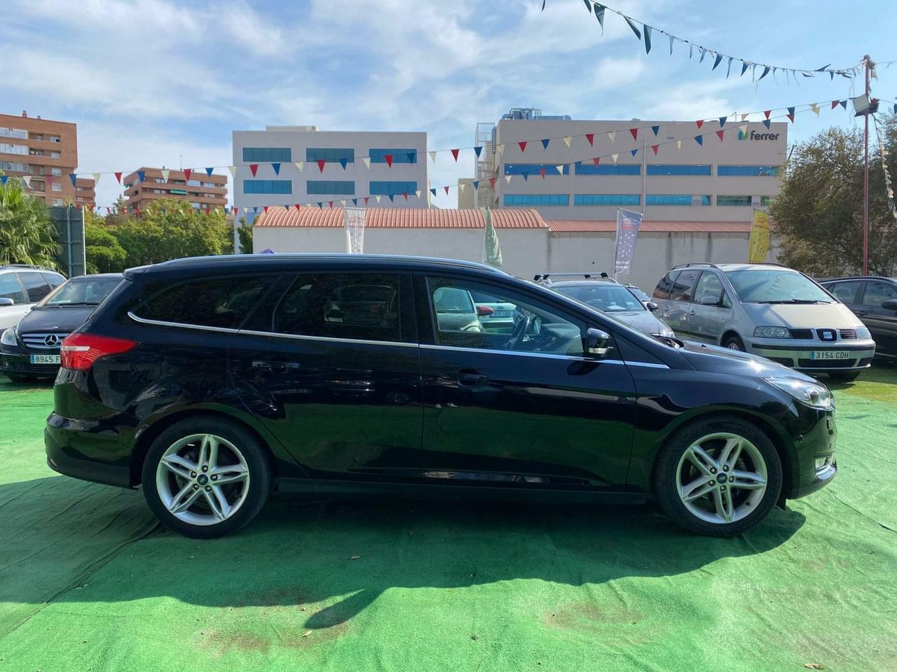 Ford Focus 1.0 125CV - Foto 25