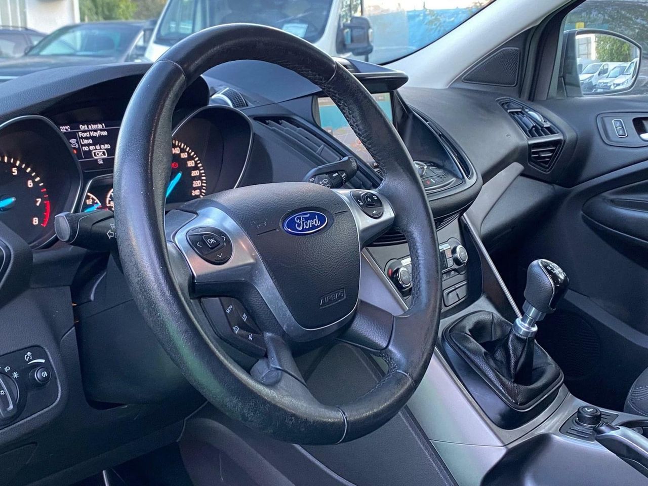 Ford Kuga 1.5 150CV - Foto 35
