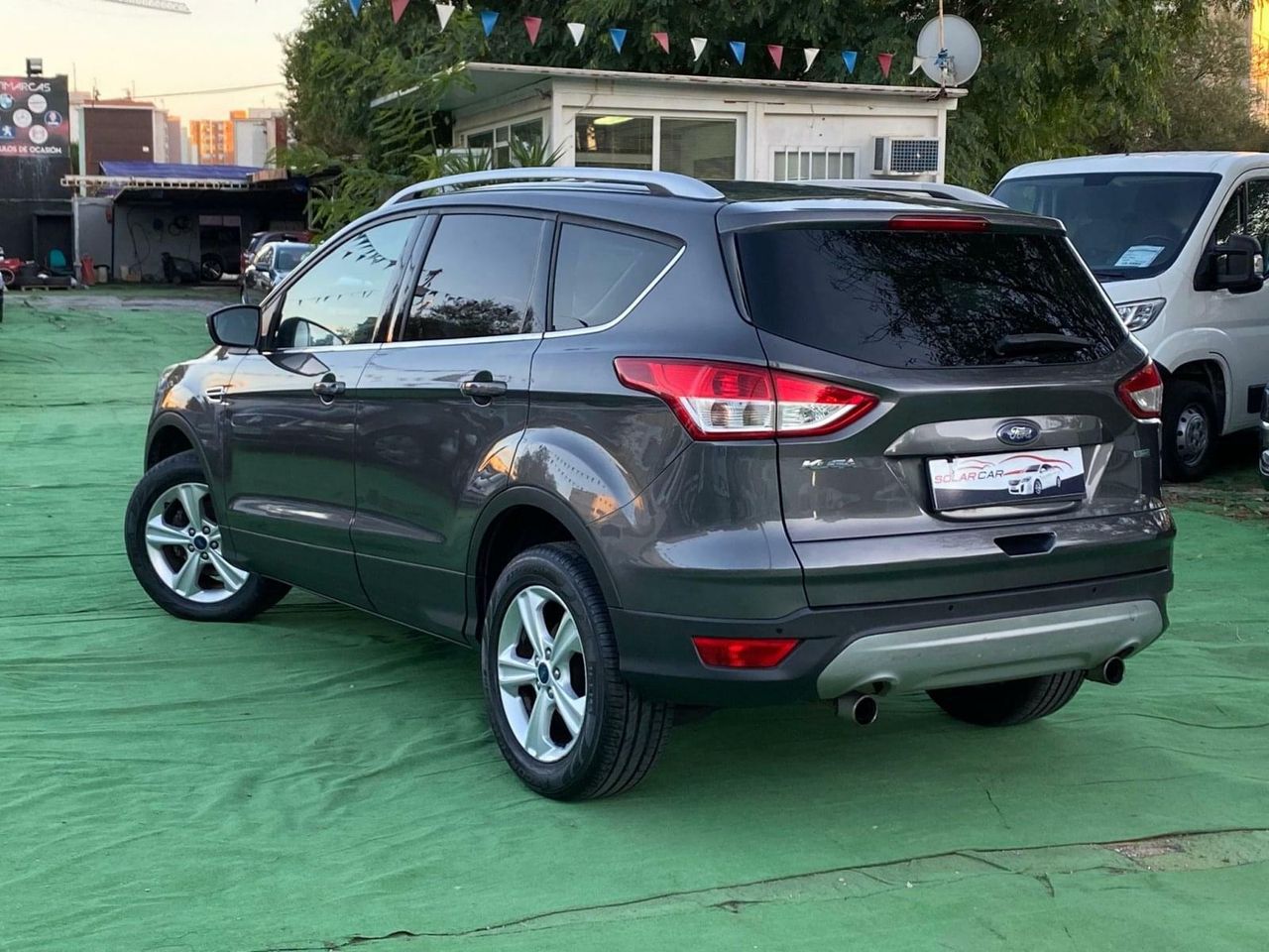 Ford Kuga 1.5 150CV - Foto 25