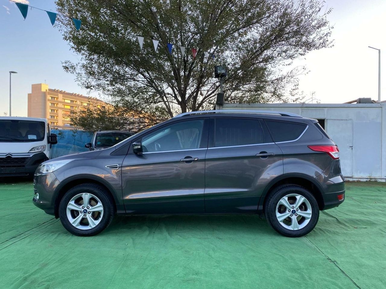 Ford Kuga 1.5 150CV - Foto 7