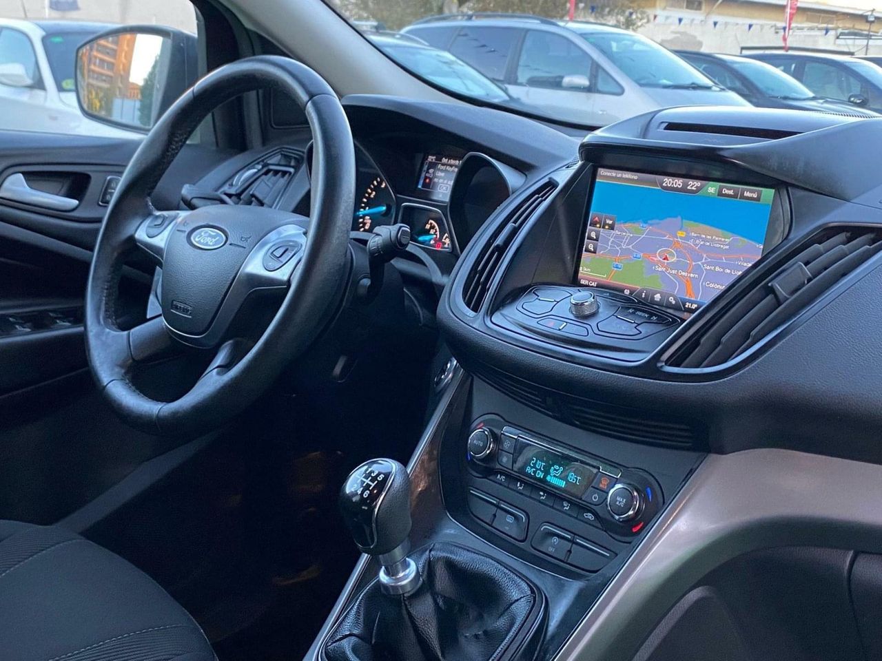 Ford Kuga 1.5 150CV - Foto 38