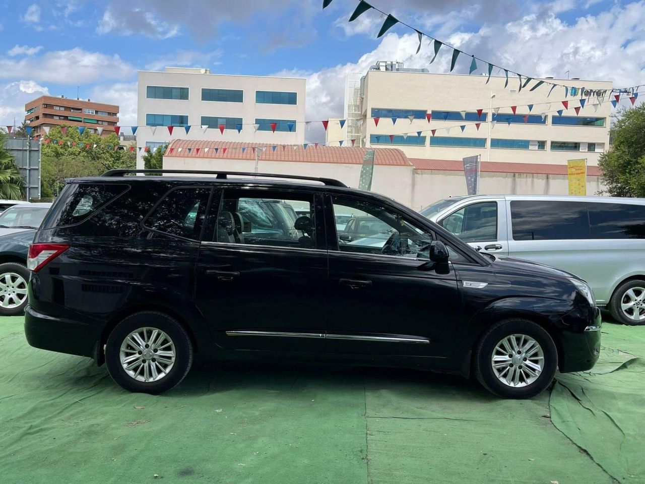 SsangYong Rodius 2.2 178CV - Foto 31