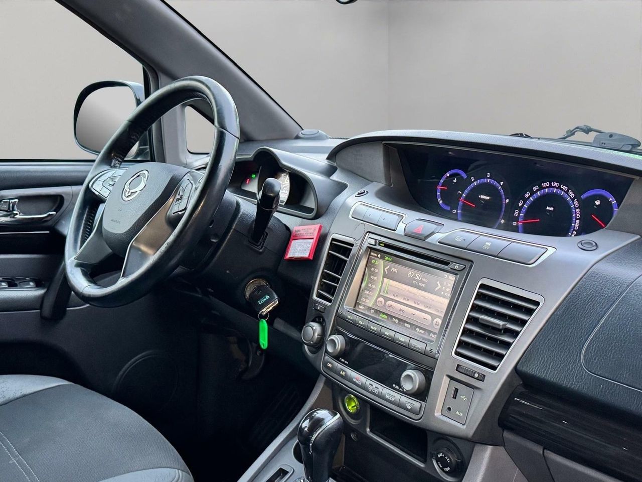 SSANGYONG RODIUS 2.2 178CV - Foto 36