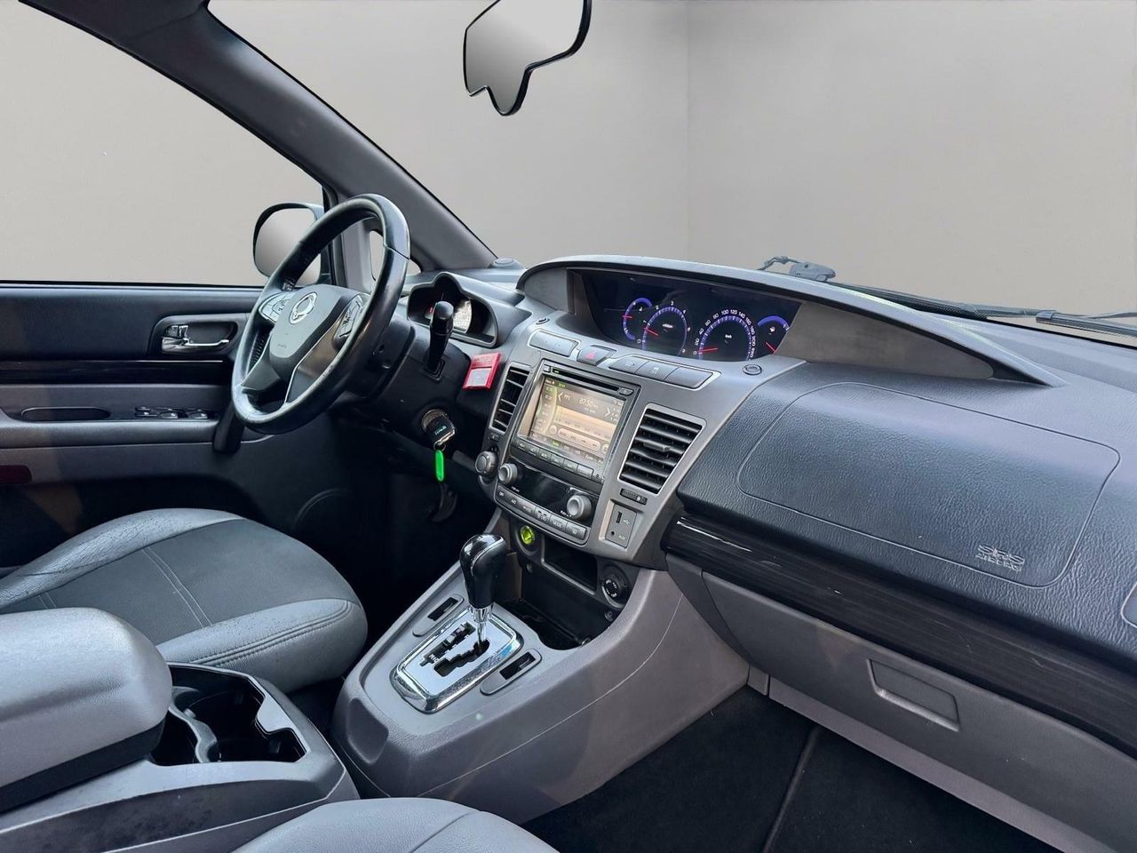 SSANGYONG RODIUS 2.2 178CV - Foto 37