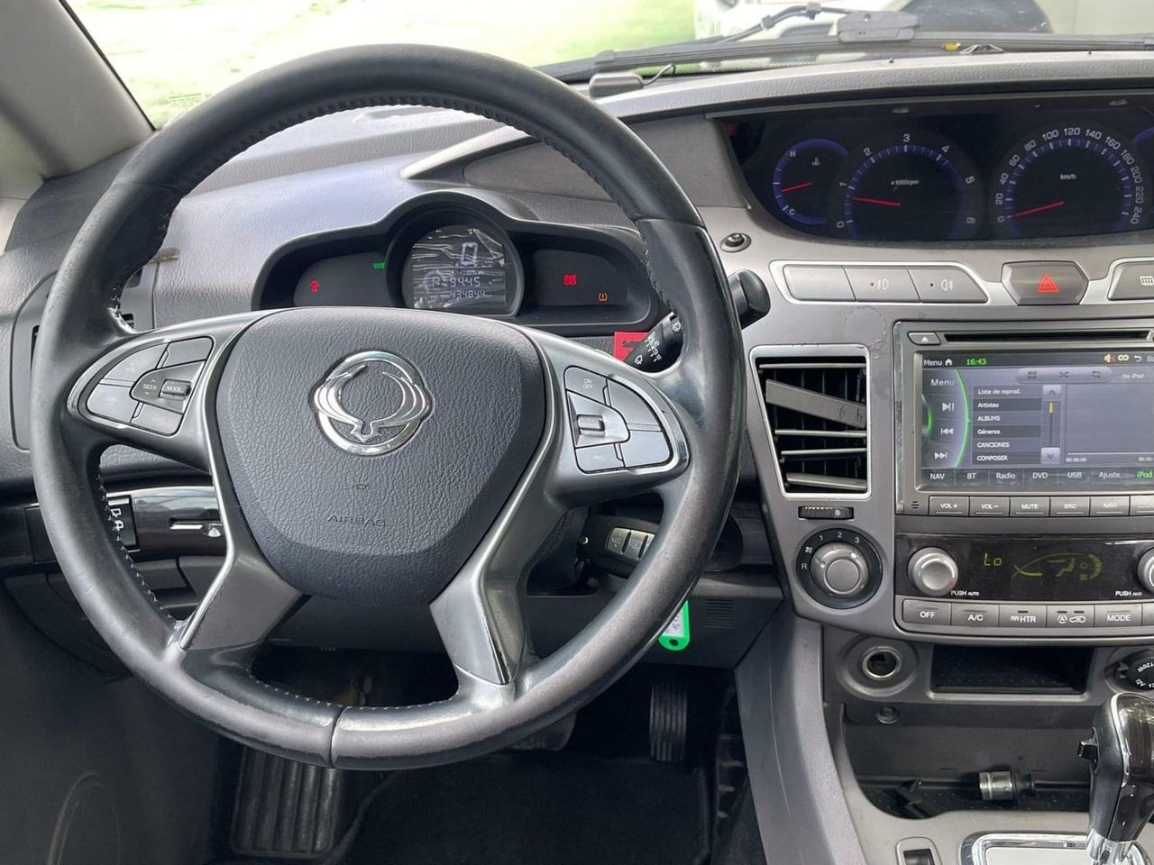 SsangYong Rodius 2.2 178CV - Foto 14