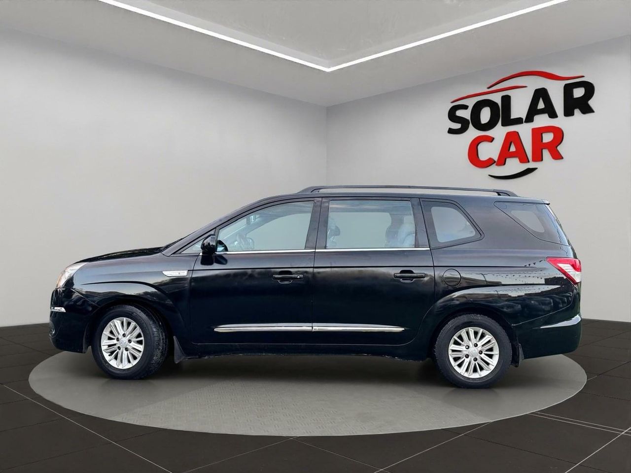 SSANGYONG RODIUS 2.2 178CV - Foto 6