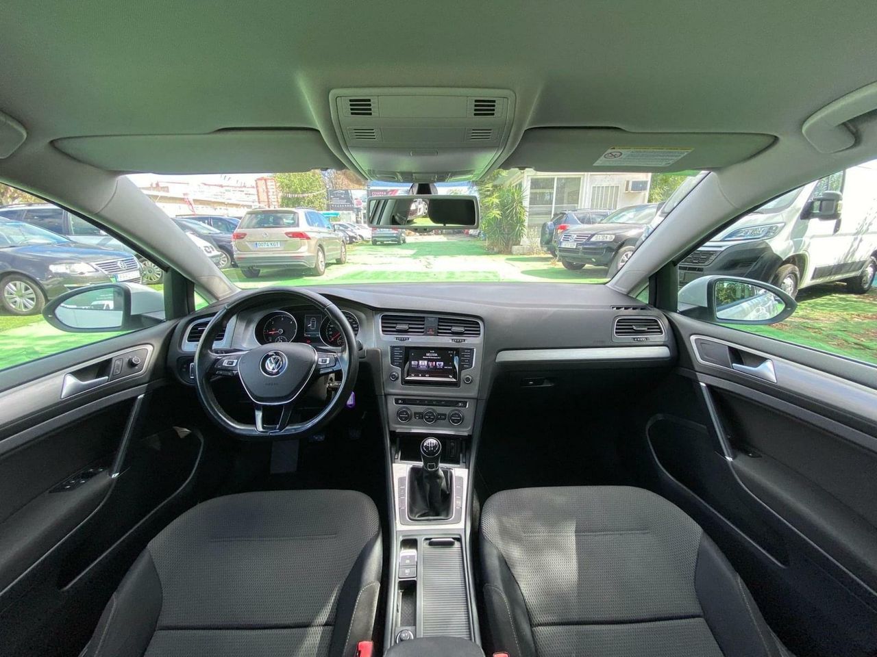 Volkswagen Golf 1.6 105CV - Foto 25
