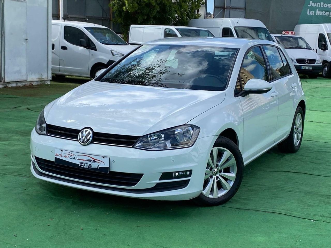 Volkswagen Golf 1.6 105CV - Foto 5