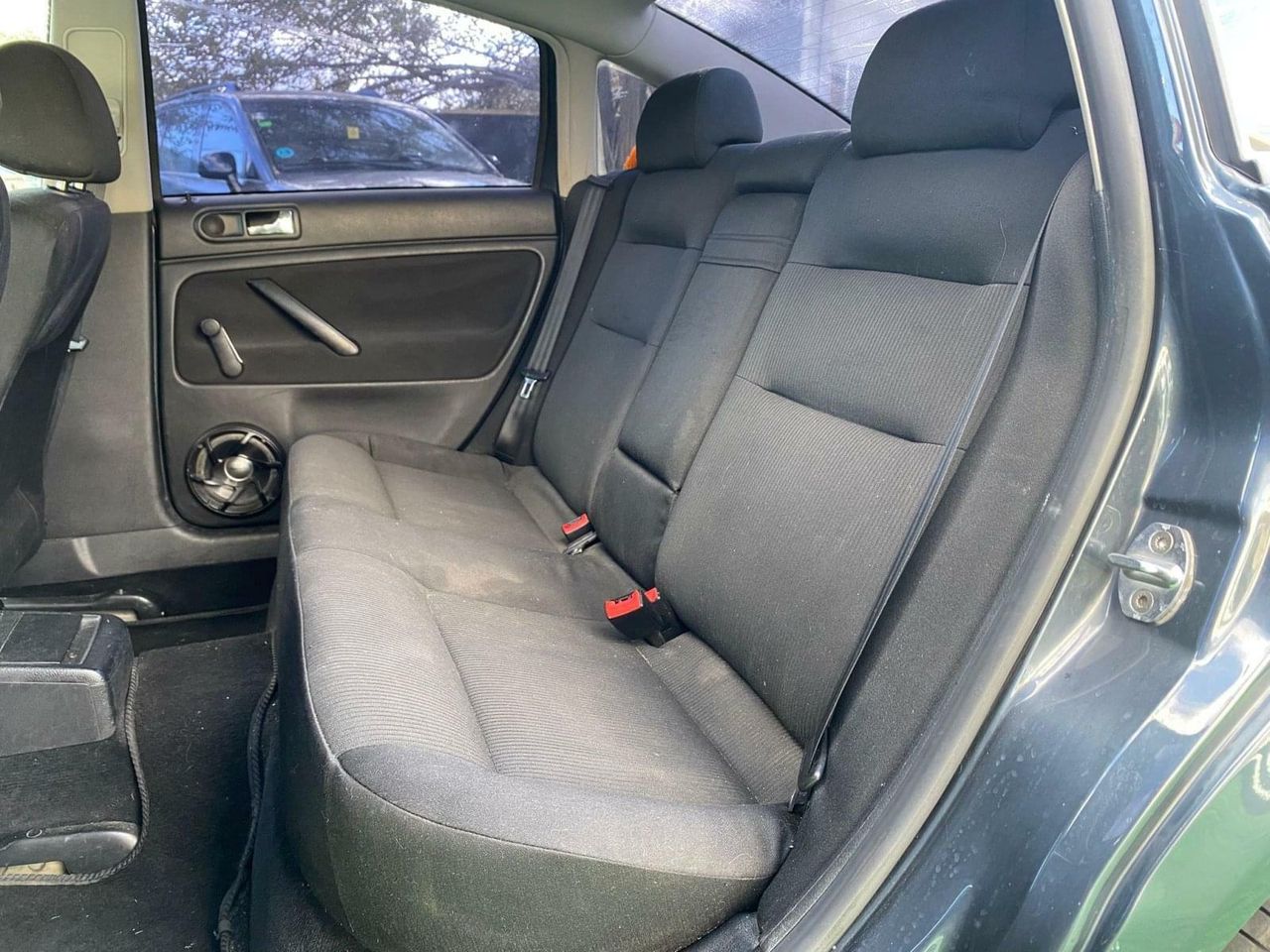 Volkswagen Passat 1.9 100CV - Foto 17
