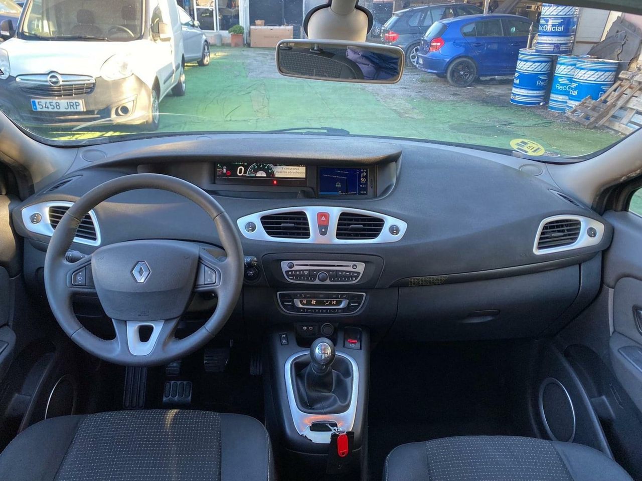 Renault Scénic 1.5 110CV - Foto 9