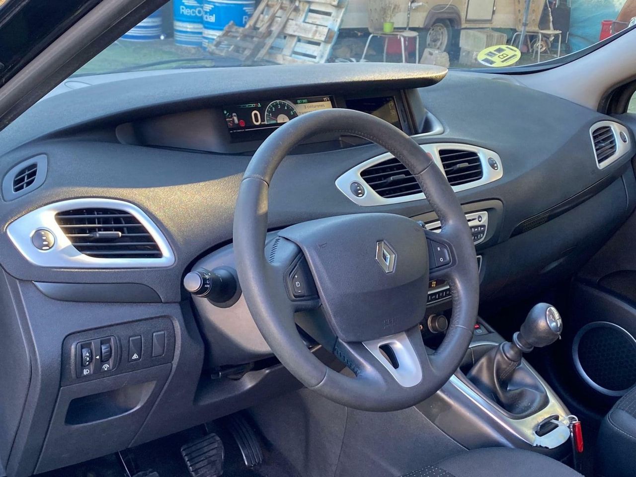 Renault Scénic 1.5 110CV - Foto 8
