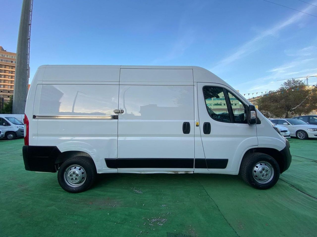 PEUGEOT BOXER 2.2 140CV 335 L2 H2 BHDI - Foto 6