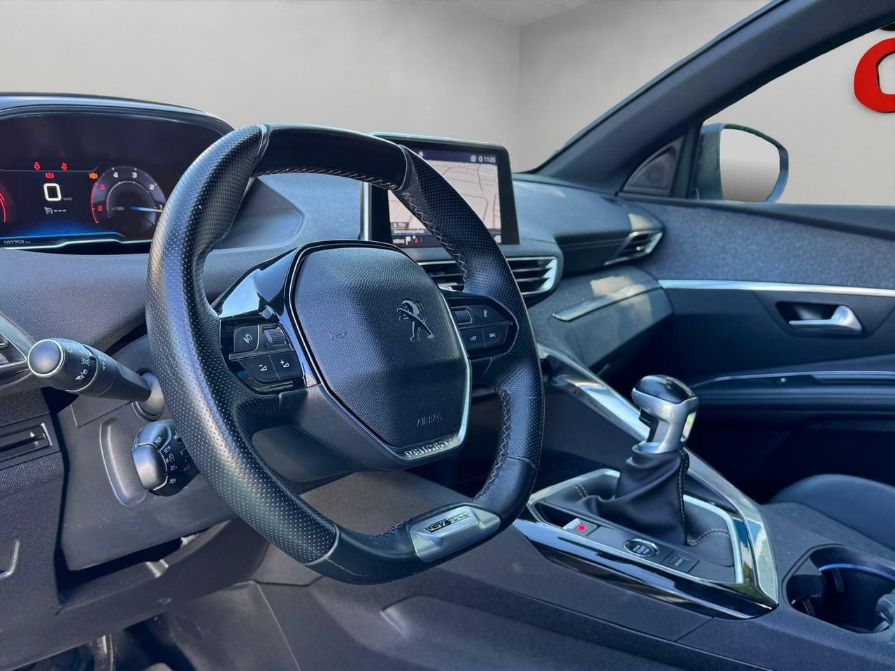 PEUGEOT 5008 1.5 130CV - Foto 31