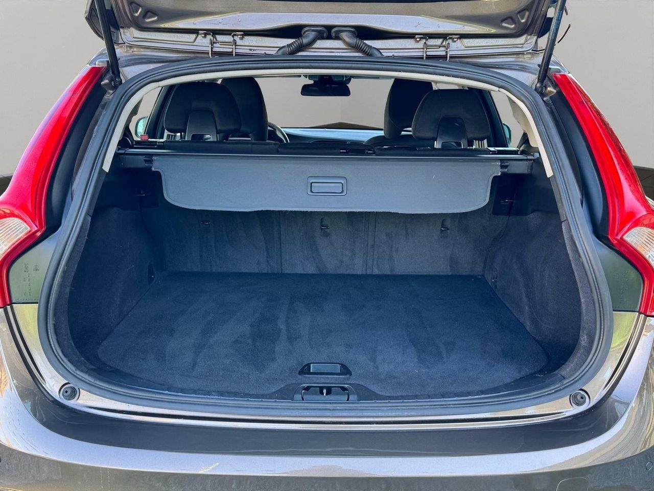 VOLVO V60 2.0 150CV - Foto 20