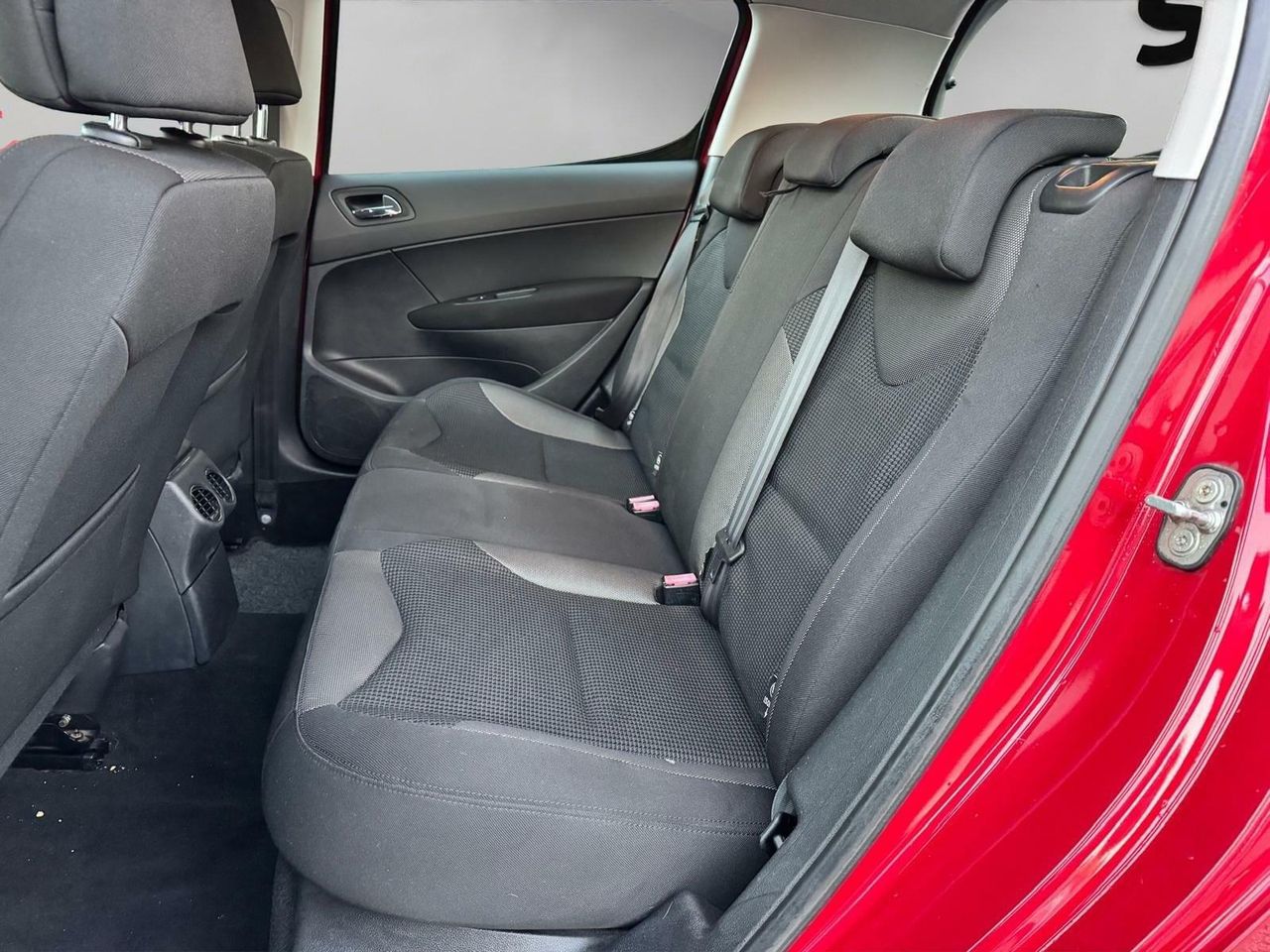 PEUGEOT 308 1.6 120CV - Foto 17