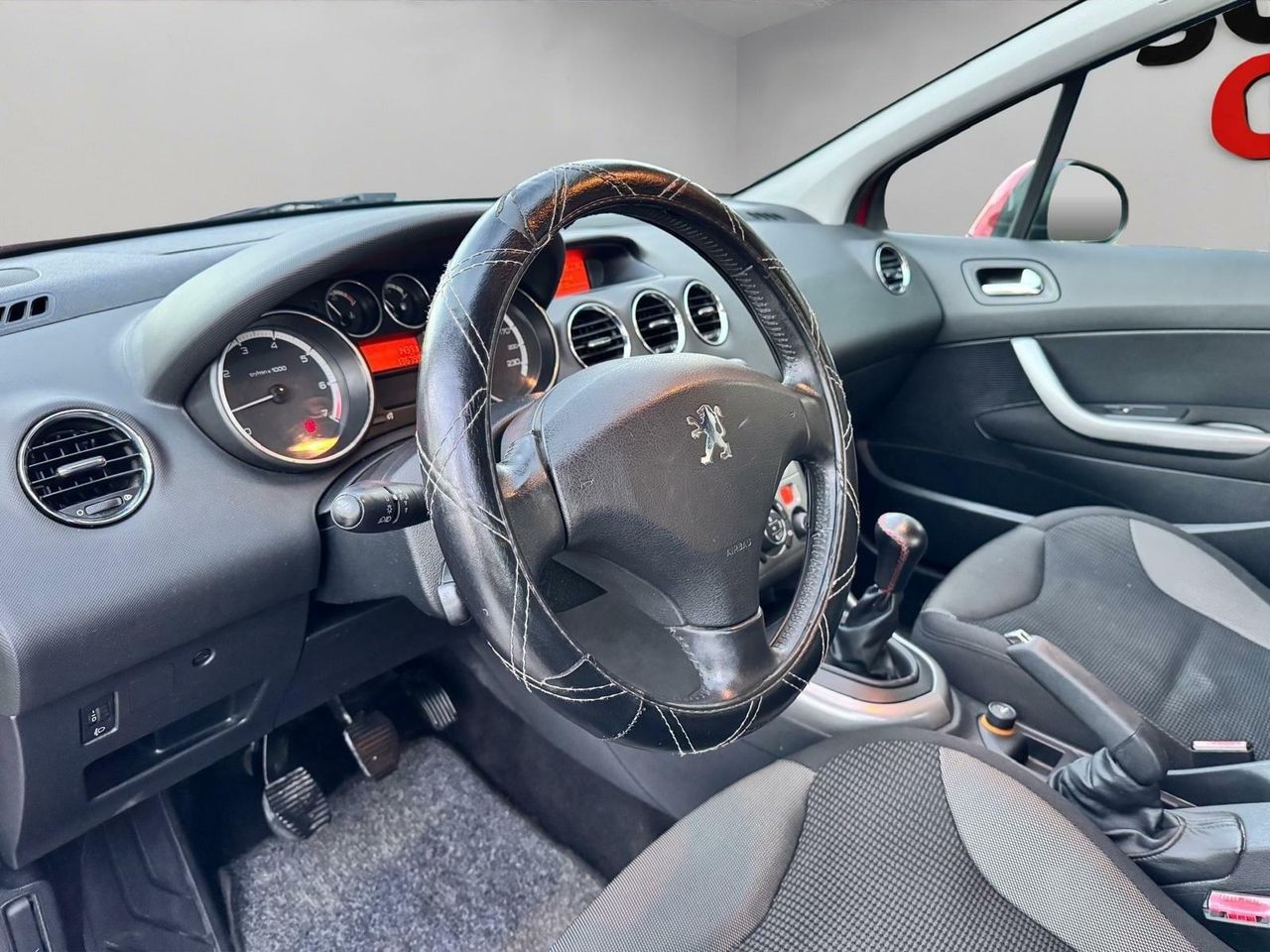 PEUGEOT 308 1.6 120CV - Foto 7