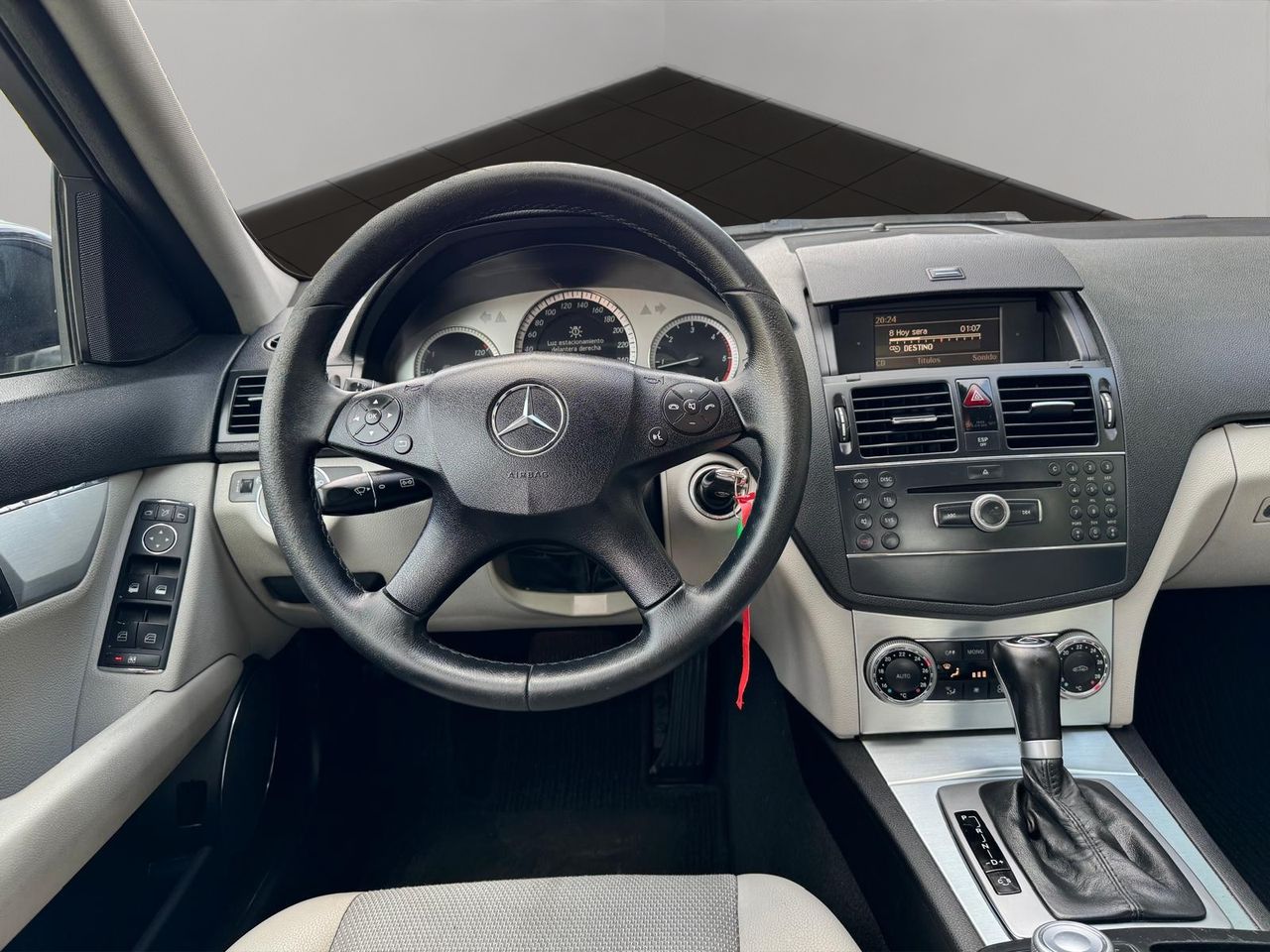 MERCEDES CLASE C C200 CDI AVANTGARDE AUT. - Foto 17