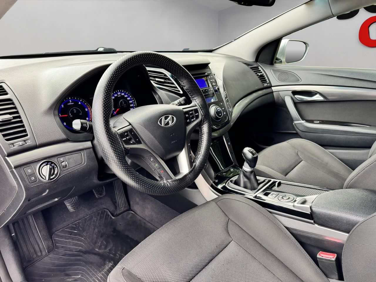 HYUNDAI I40 1.7 115CV - Foto 8